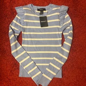 Forever 21 ruffles on shoulders long sleeve sweater